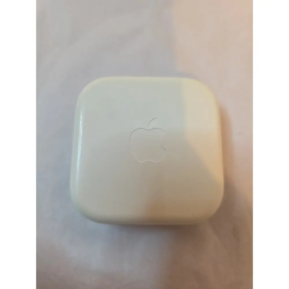 Original OEM Apple iPhone EarPods Wired 3.5mm Headset Earbud Headphones